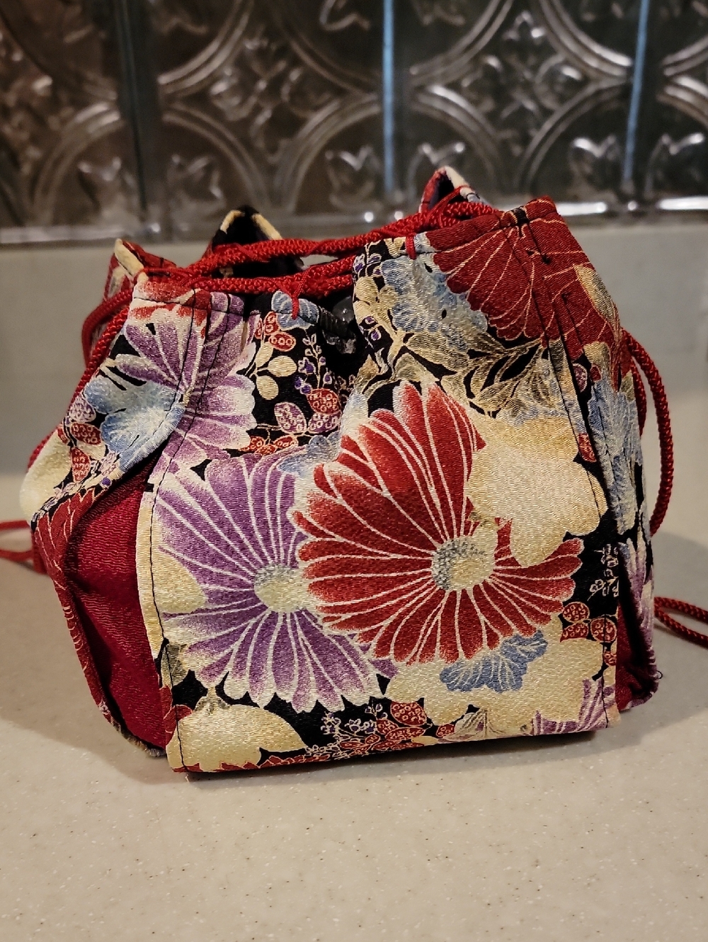 Floral Drawstring Women’s Pouch Bag in Red and Multicolor